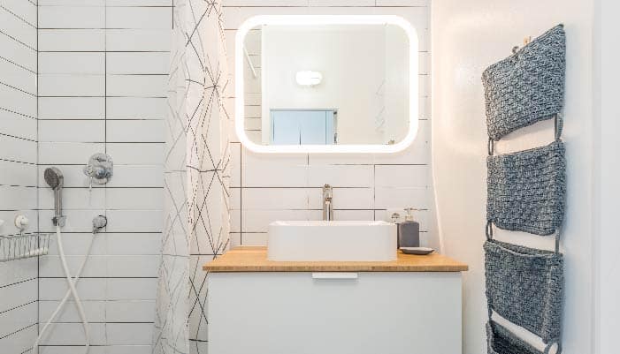 Banheiro Retrô: Transforme seu banheiro em um espaço vintage e elegante.