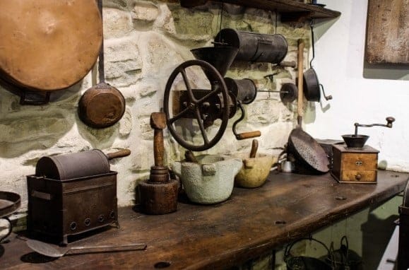 Como decorar uma casa na roça simples?