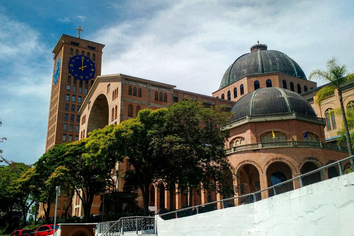 O Fascínio da Arquitetura do Santuário Nacional de Aparecida