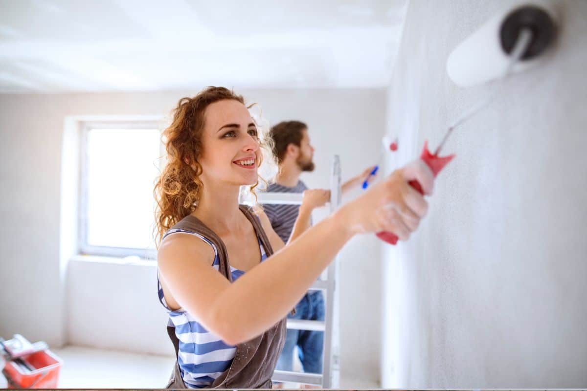 Como Pintar a Casa Sozinho: Dicas e Truques de Profissionais para Você!